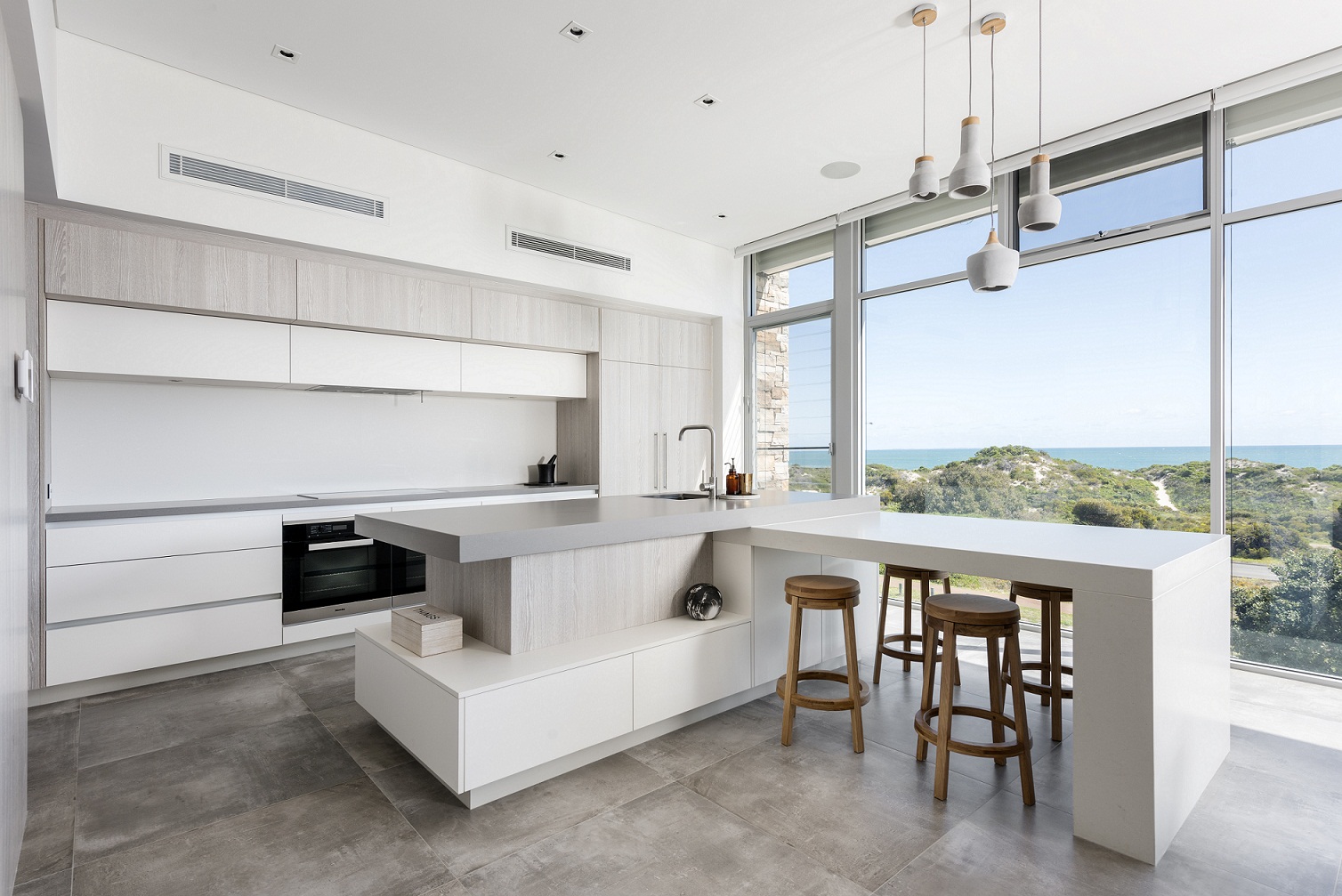 minimalistic kitchens